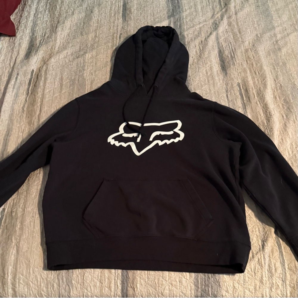 Black Fox Hoodie (M)